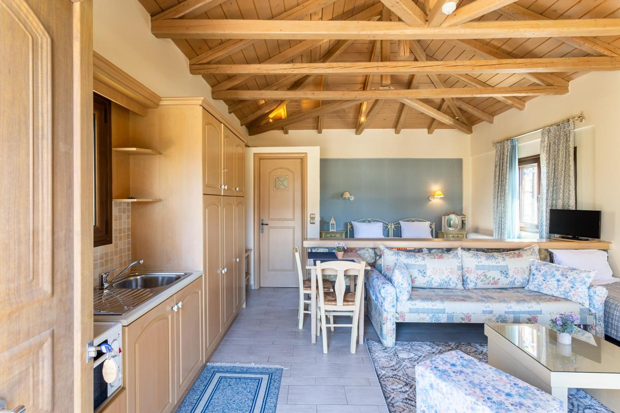 Pleiades Studios All Season Gems - Korinthos Stone Retreats Kalianoi ภายนอก รูปภาพ