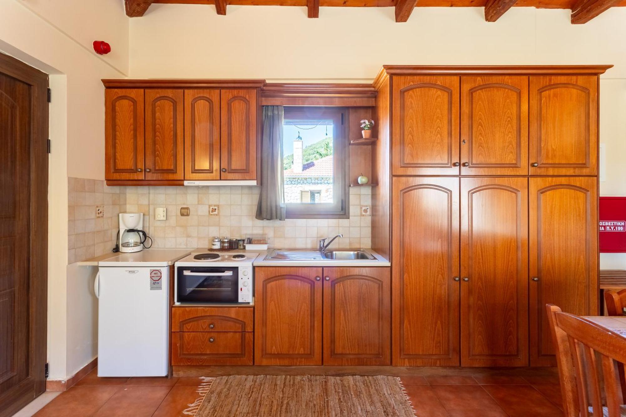 Pleiades Studios All Season Gems - Korinthos Stone Retreats Kalianoi ภายนอก รูปภาพ