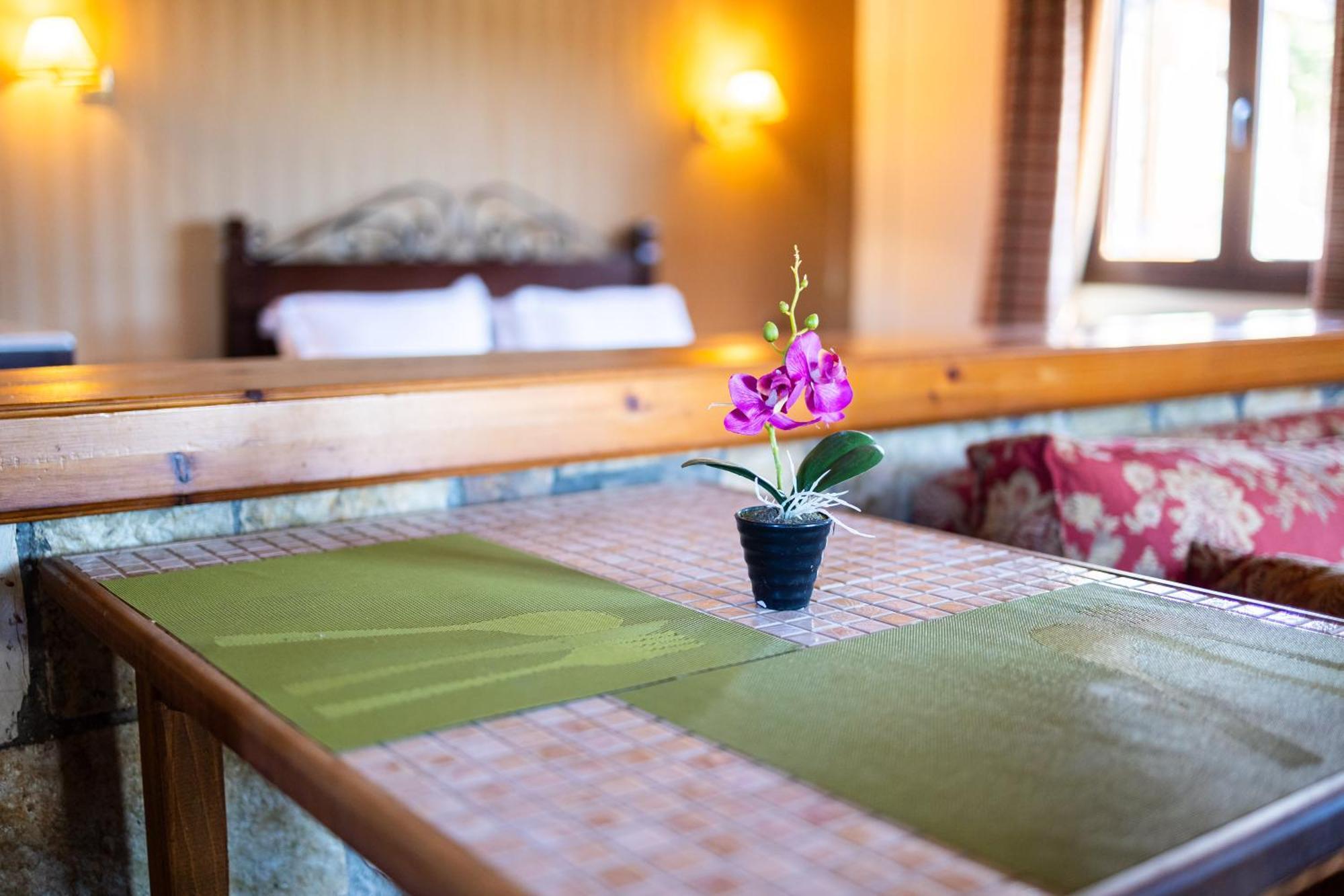 Pleiades Studios All Season Gems - Korinthos Stone Retreats Kalianoi ภายนอก รูปภาพ