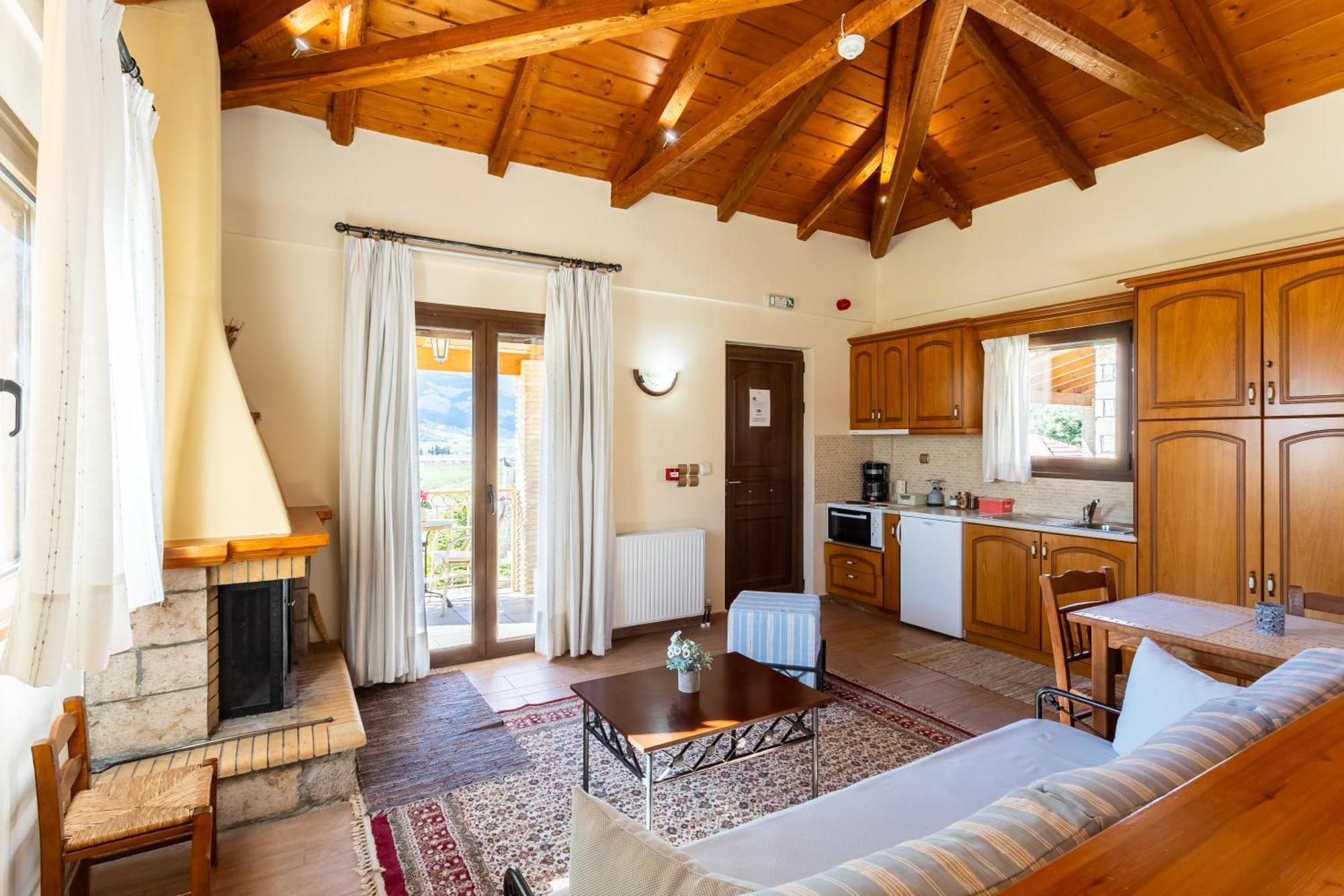 Pleiades Studios All Season Gems - Korinthos Stone Retreats Kalianoi ภายนอก รูปภาพ