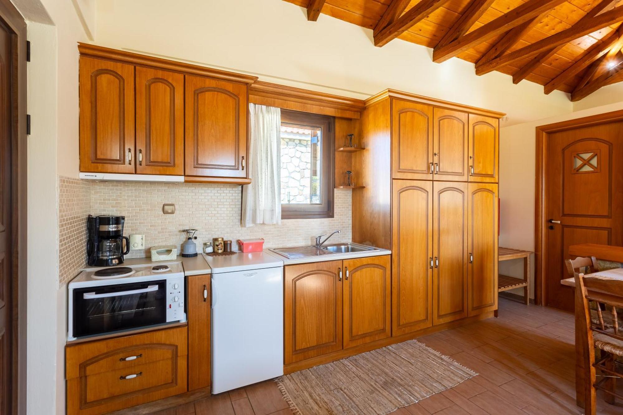 Pleiades Studios All Season Gems - Korinthos Stone Retreats Kalianoi ภายนอก รูปภาพ