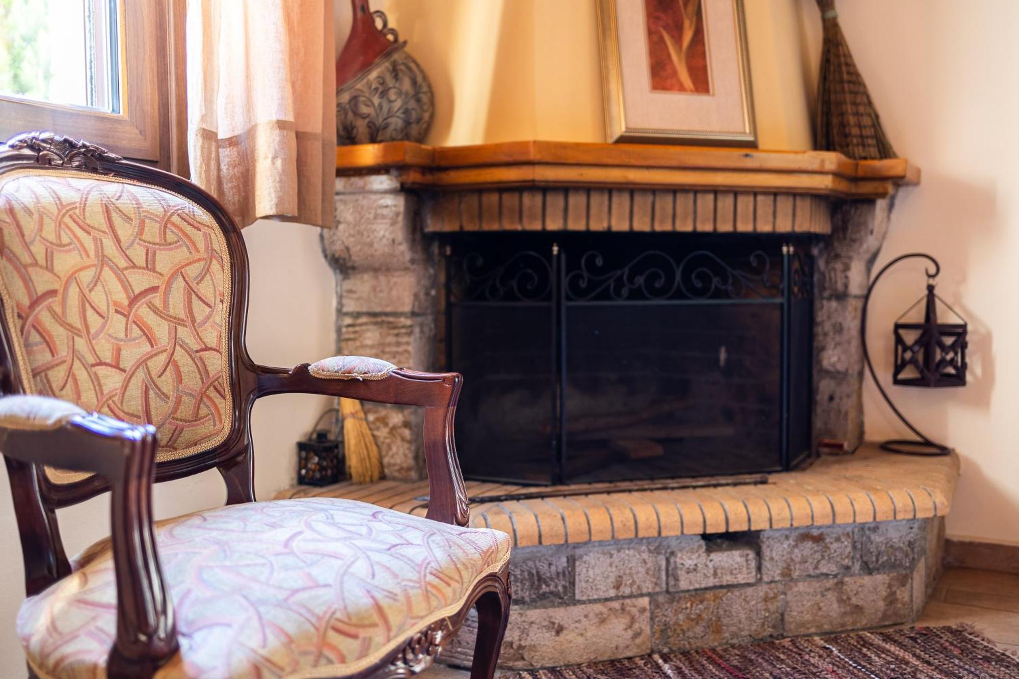 Pleiades Studios All Season Gems - Korinthos Stone Retreats Kalianoi ภายนอก รูปภาพ